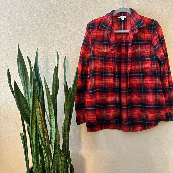 LL Bean Signature Women’s Flannel Shirt - Picture 1 of 3